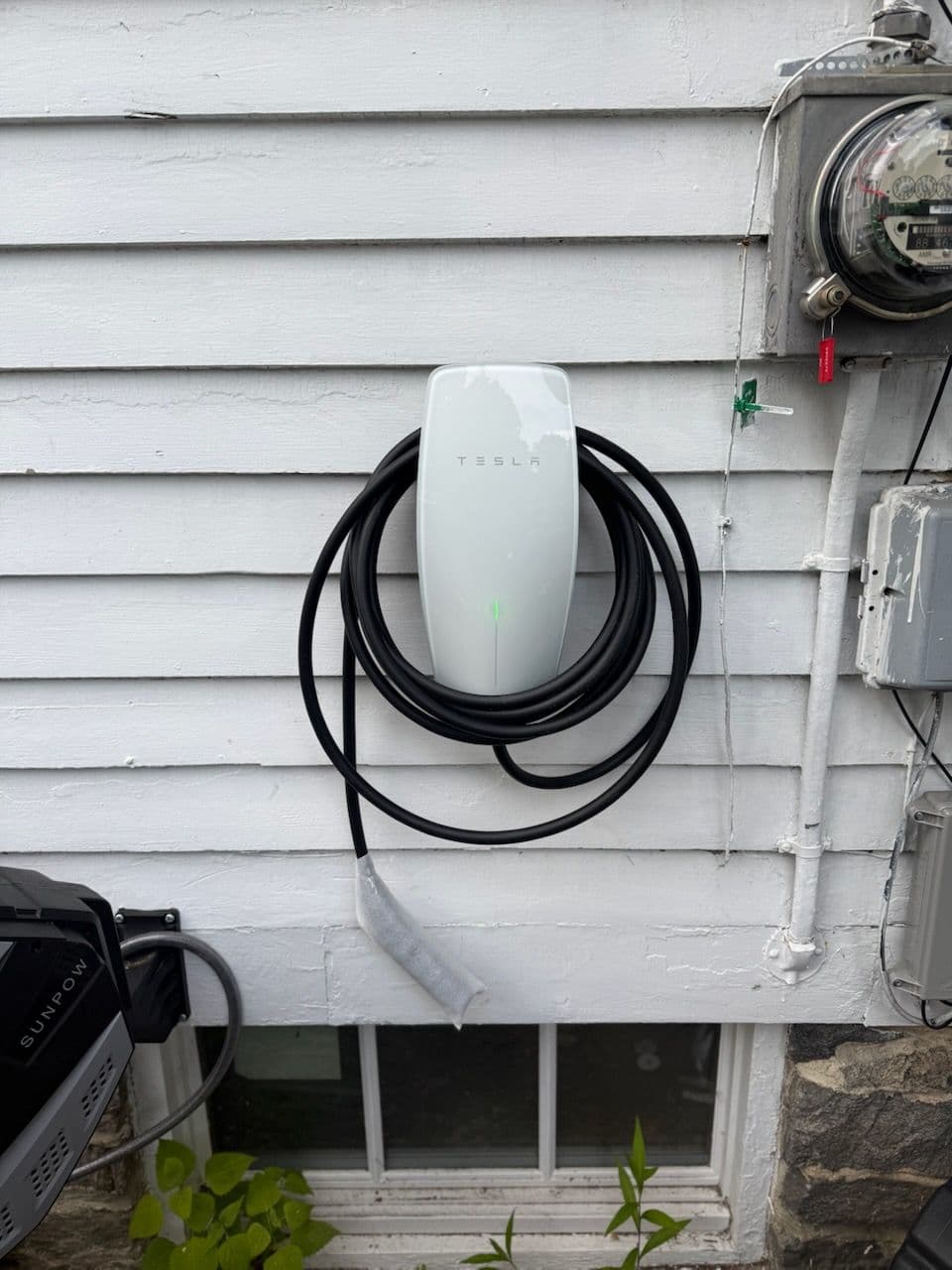 Gallery photos for Seamless Home Installation for Tesla Wall Charger: Image #2